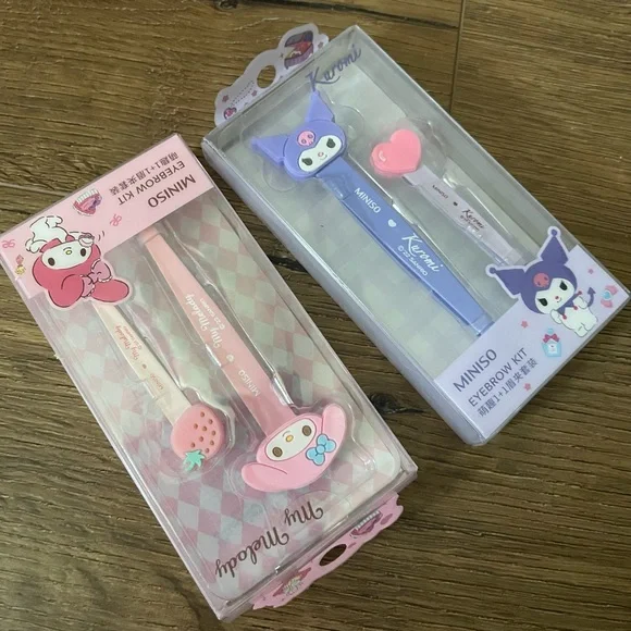 SANRIO-NWT Kuromi OR My Melody Eyebrow Tweezer Sets - Picture 3 of 7